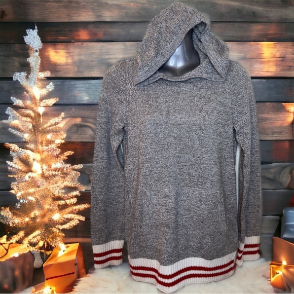 Beautiful hoodie - Picture 7 of 7